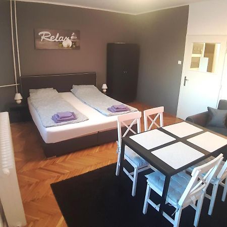 Balint Apartman - In The Heart Of Miskolc Extérieur photo